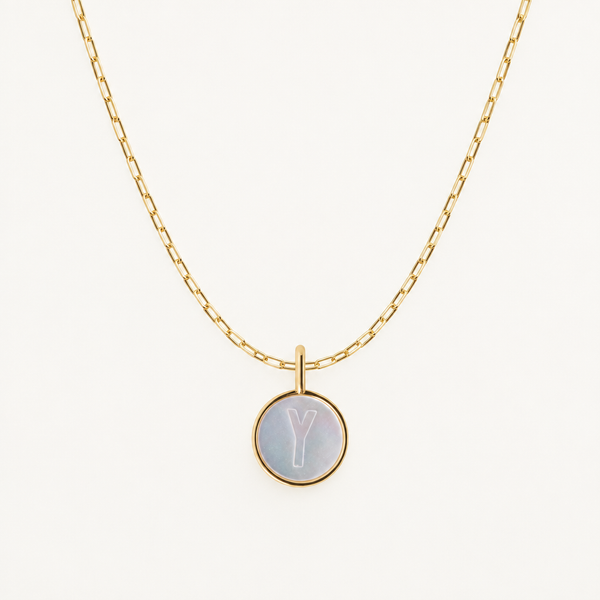 Set: Initial Pearl Link Necklace Gold – Square Link Kette 45 cm & Perlen-Buchstaben-Anhänger 10 mm, vergoldet