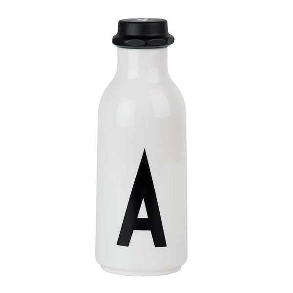 Persönliche Trinkflasche A-Z von Design Letters