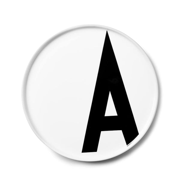 Porzellanteller A-Z von Design Letters